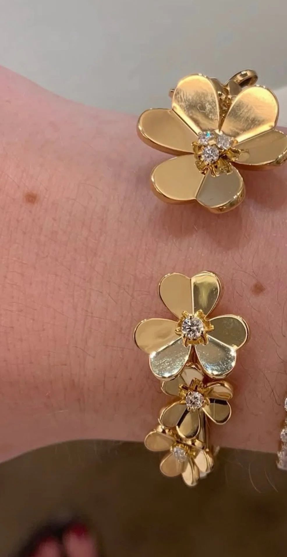 Lindsay Open Bangle