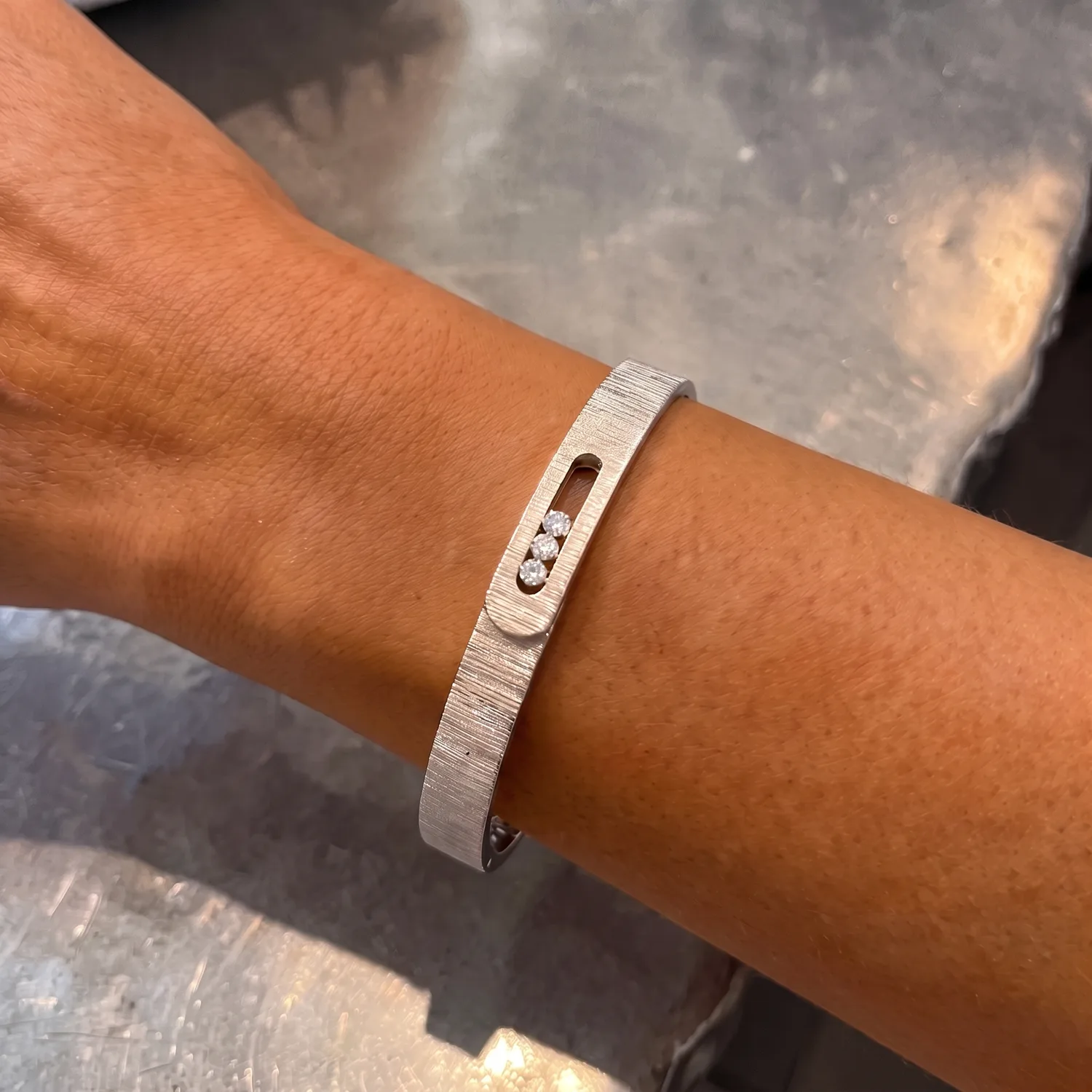 Mollyanne Bliss Bangle in (gold, white gold & rose gold)