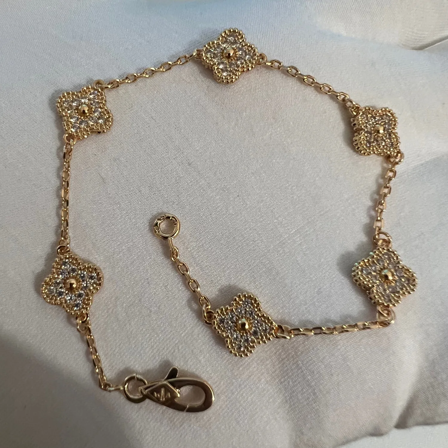 Faye Mini Bracelet (gold options)