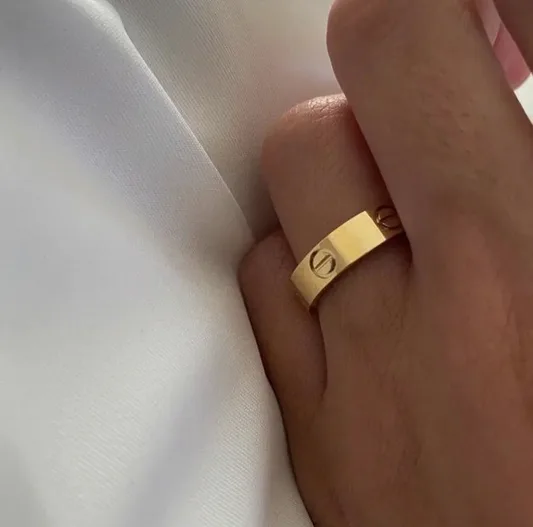 Alana C Ring (in silver & gold)