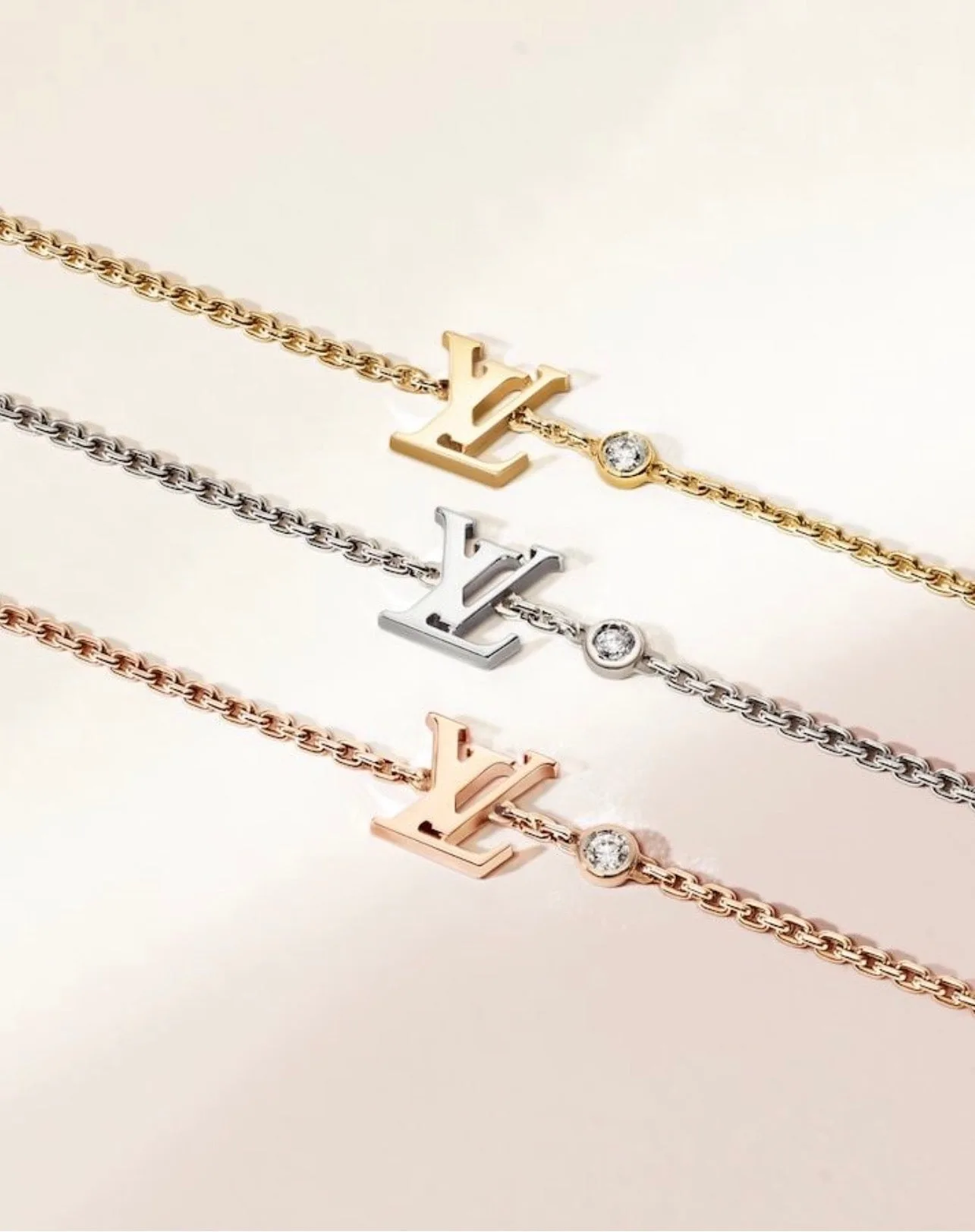 Mesmera Everyday Bracelet (in gold, silver & rose gold)
