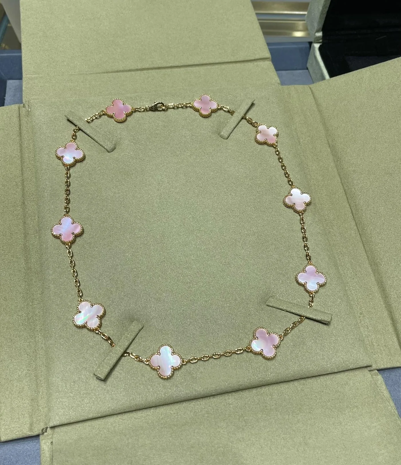 Multi Clover VC Necklace (other colours)