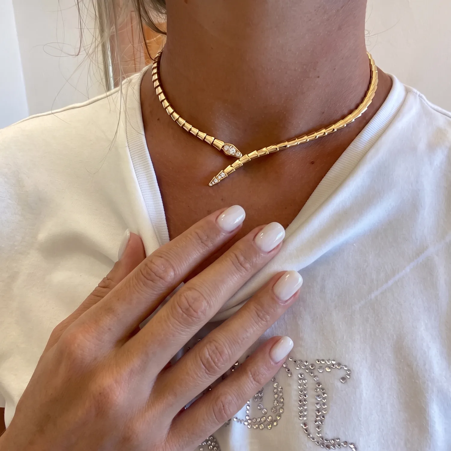 Viperia Short Necklace