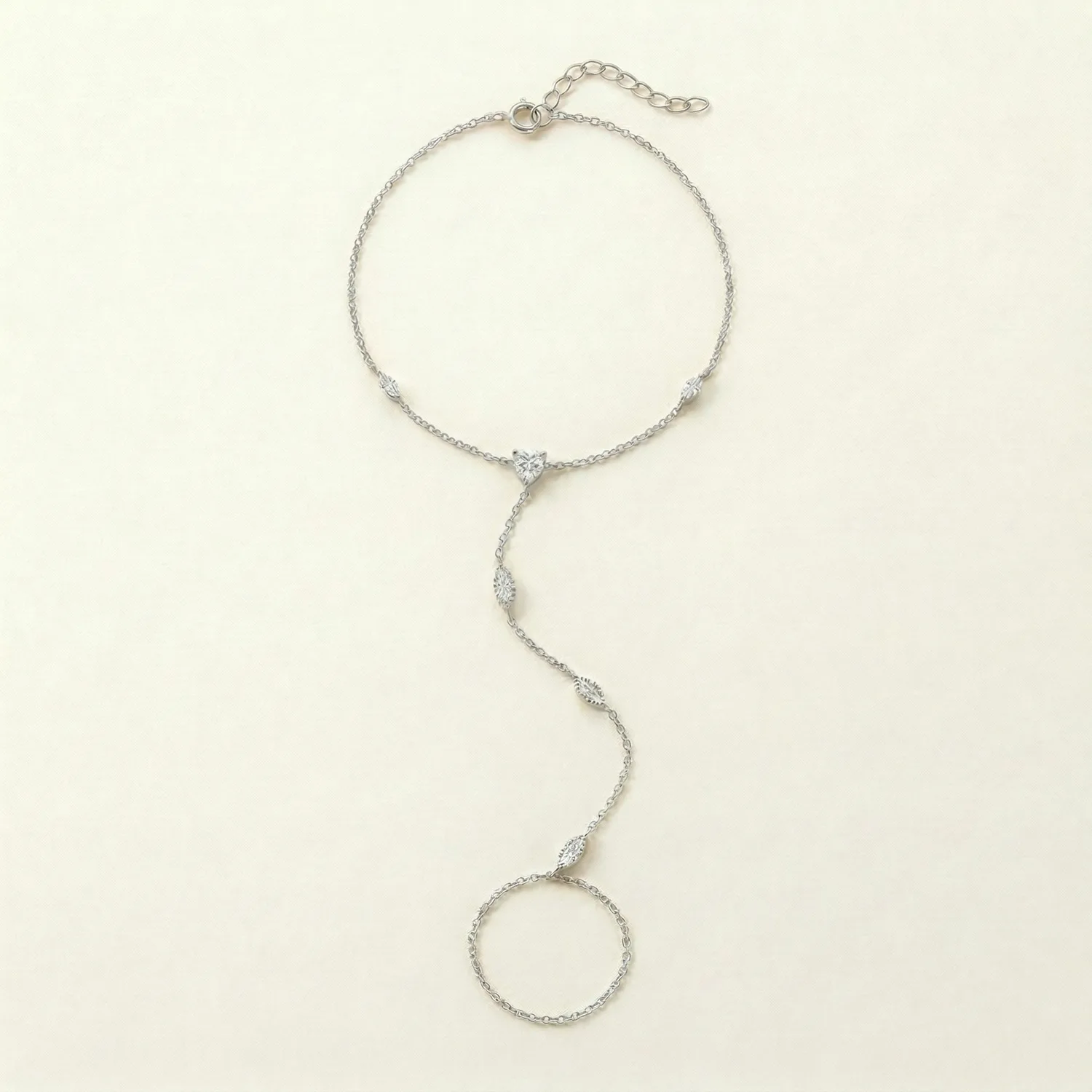 Laurel Hand Chain